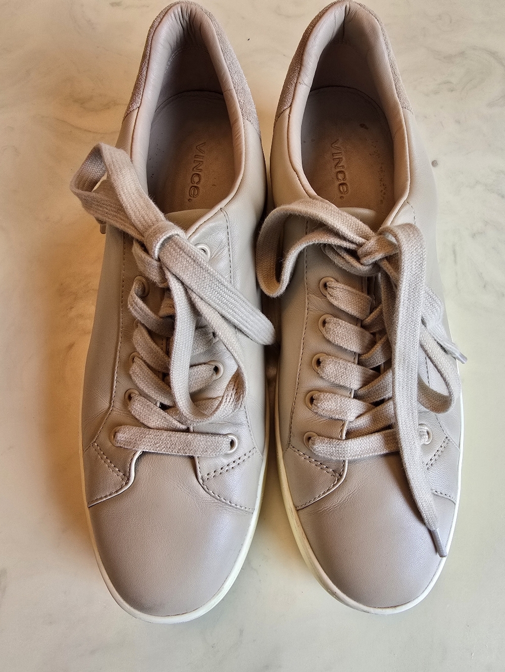 Vince Bensley mixed leather low top sneakers size 9 - Picture 2 of 11